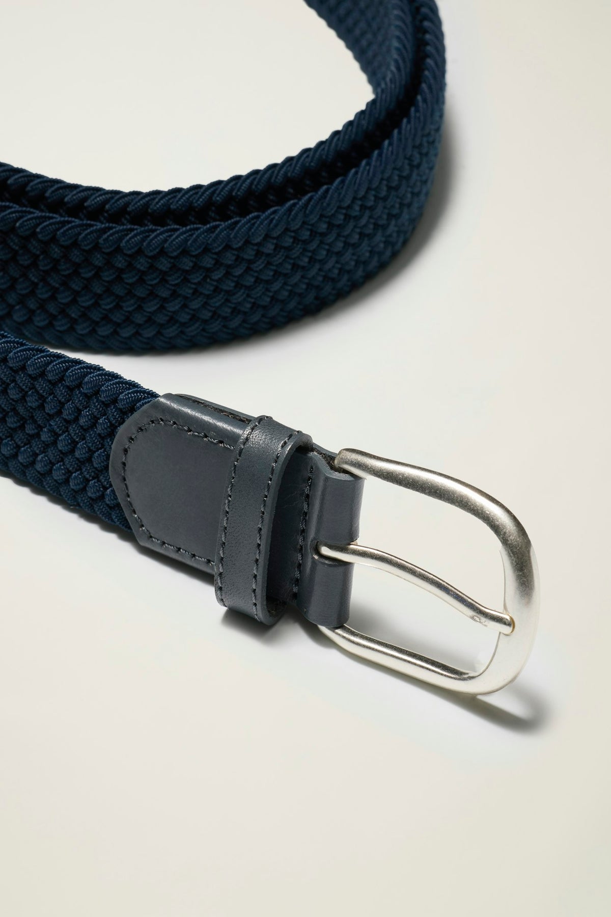 The Clubhouse Stretch Belt