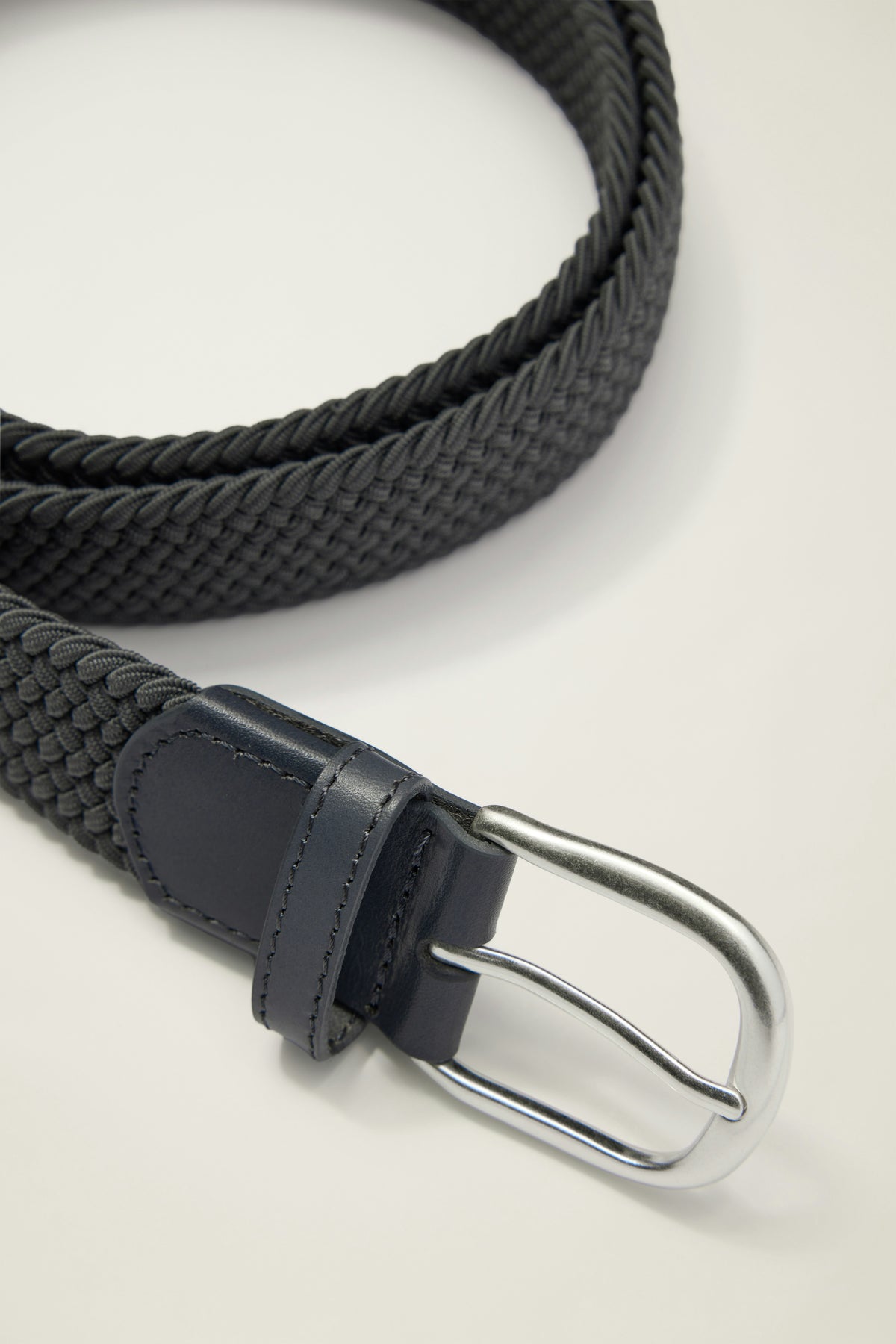 The Clubhouse Stretch Belt