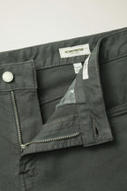 Travel Jeans - Slim Taper Fit - greensville gray
