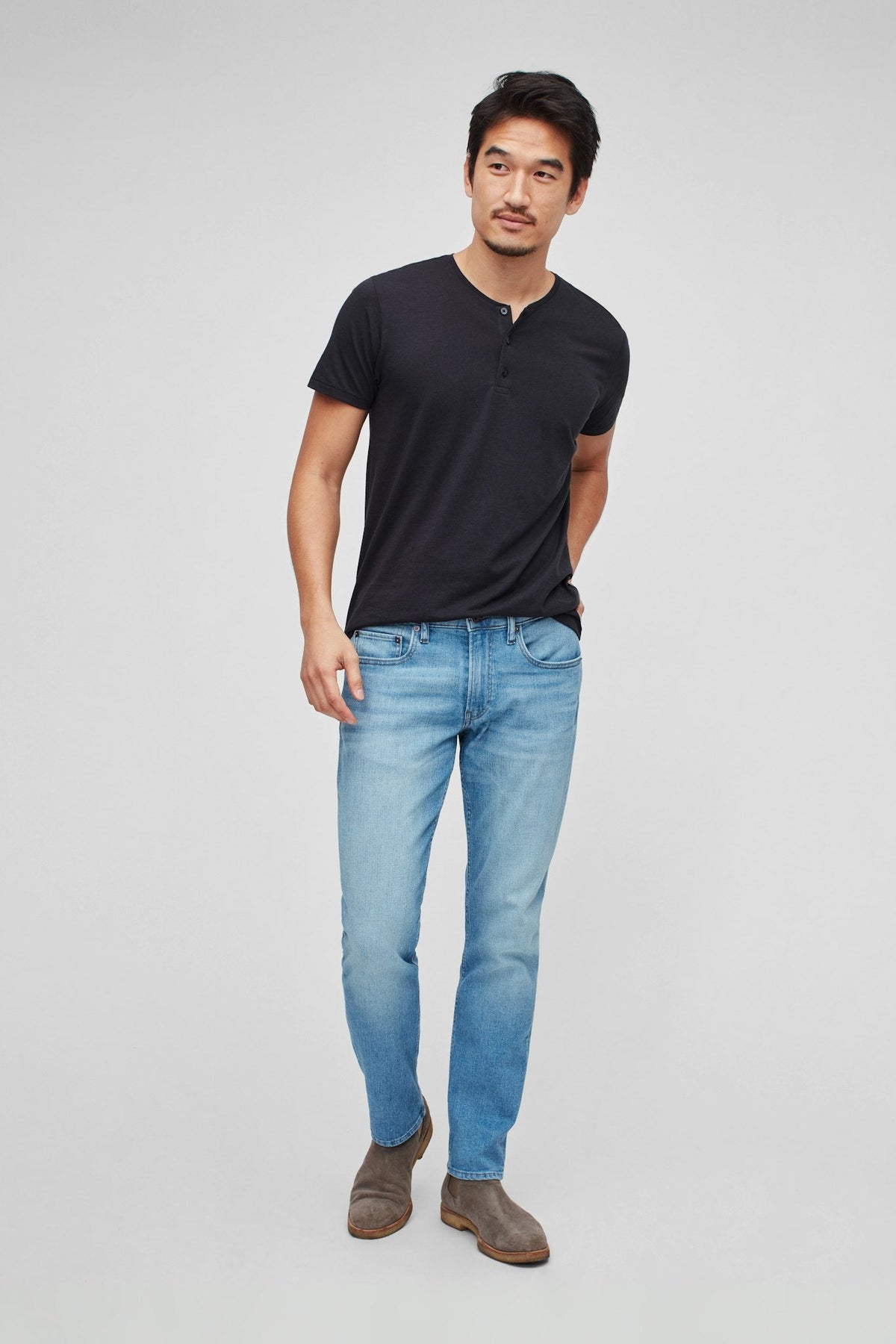 Jetsetter Short Sleeve Henley