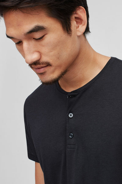 Jetsetter Short Sleeve Henley