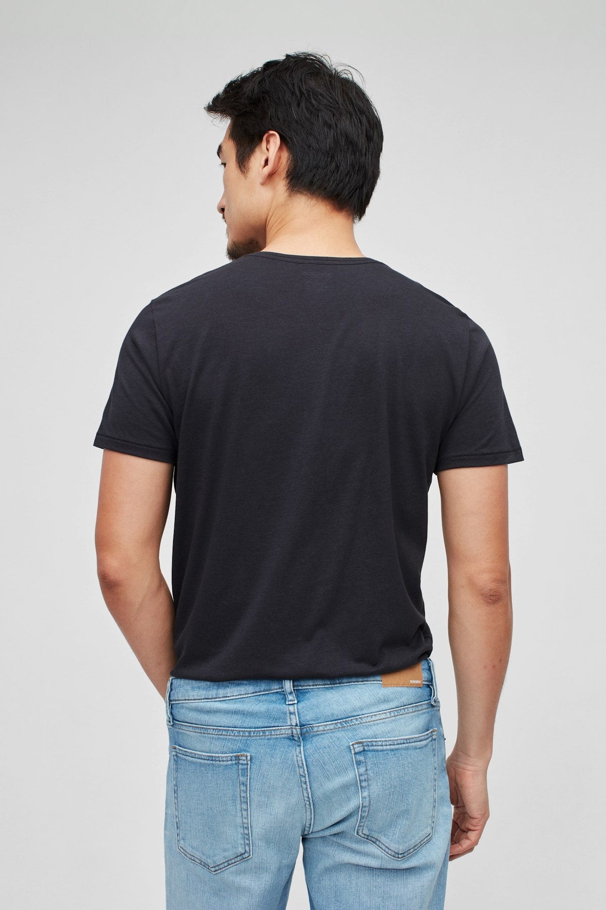 Jetsetter Short Sleeve Henley