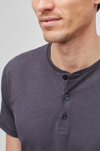 Jetsetter Short Sleeve Henley