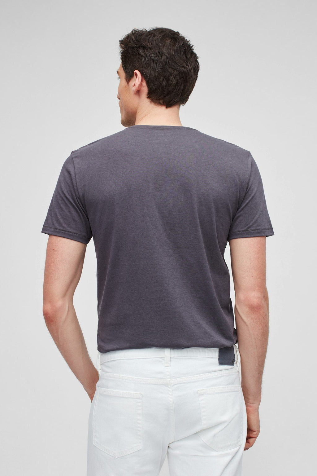 Jetsetter Short Sleeve Henley