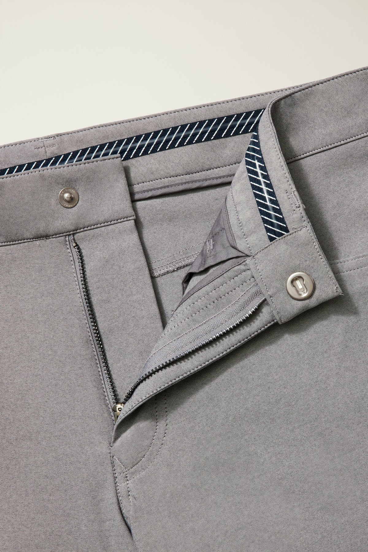 Lightweight 5-Pocket Golf Pant