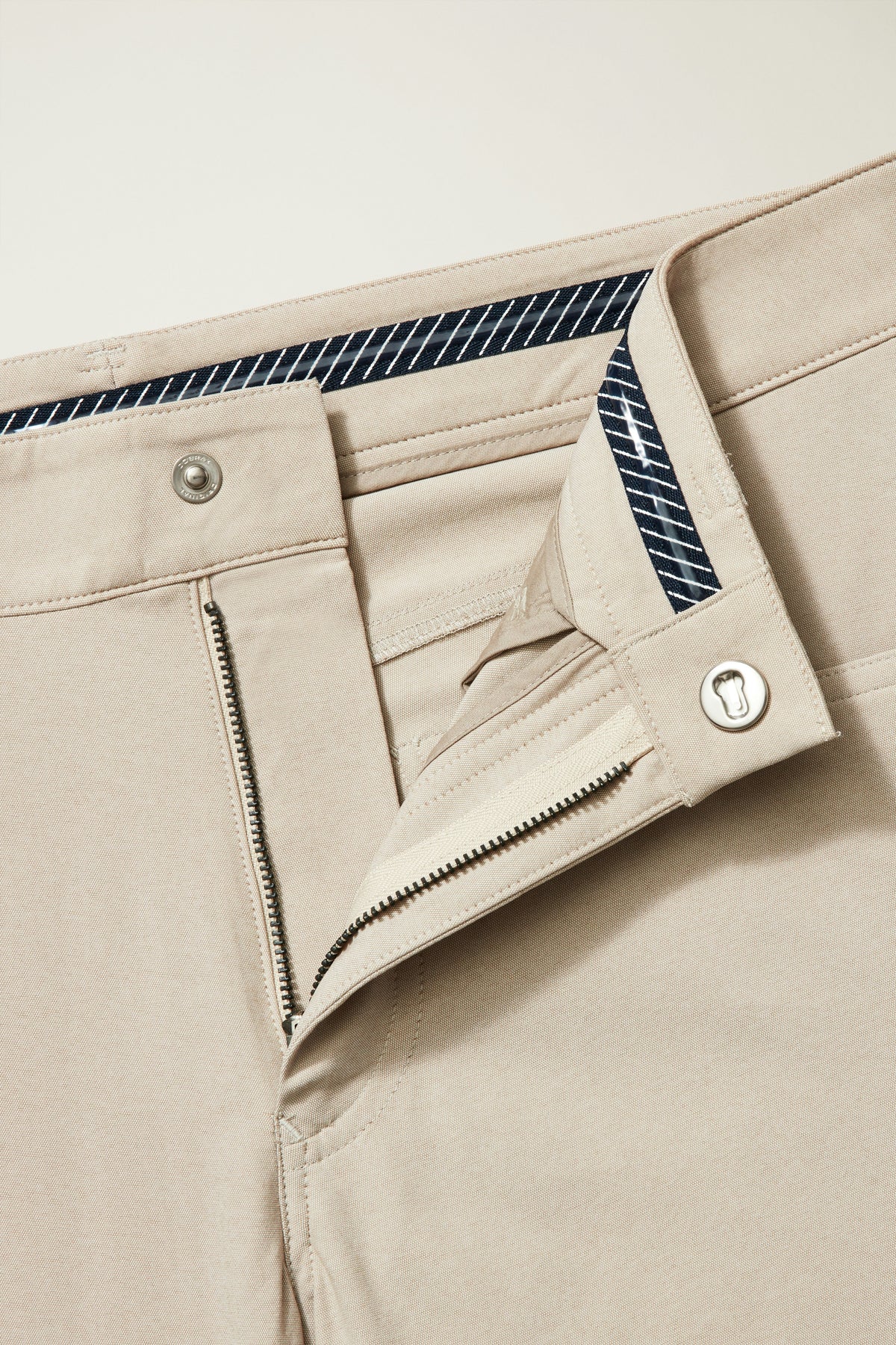 Lightweight 5-Pocket Golf Pant
