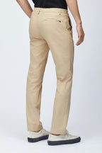 Tech Chinos