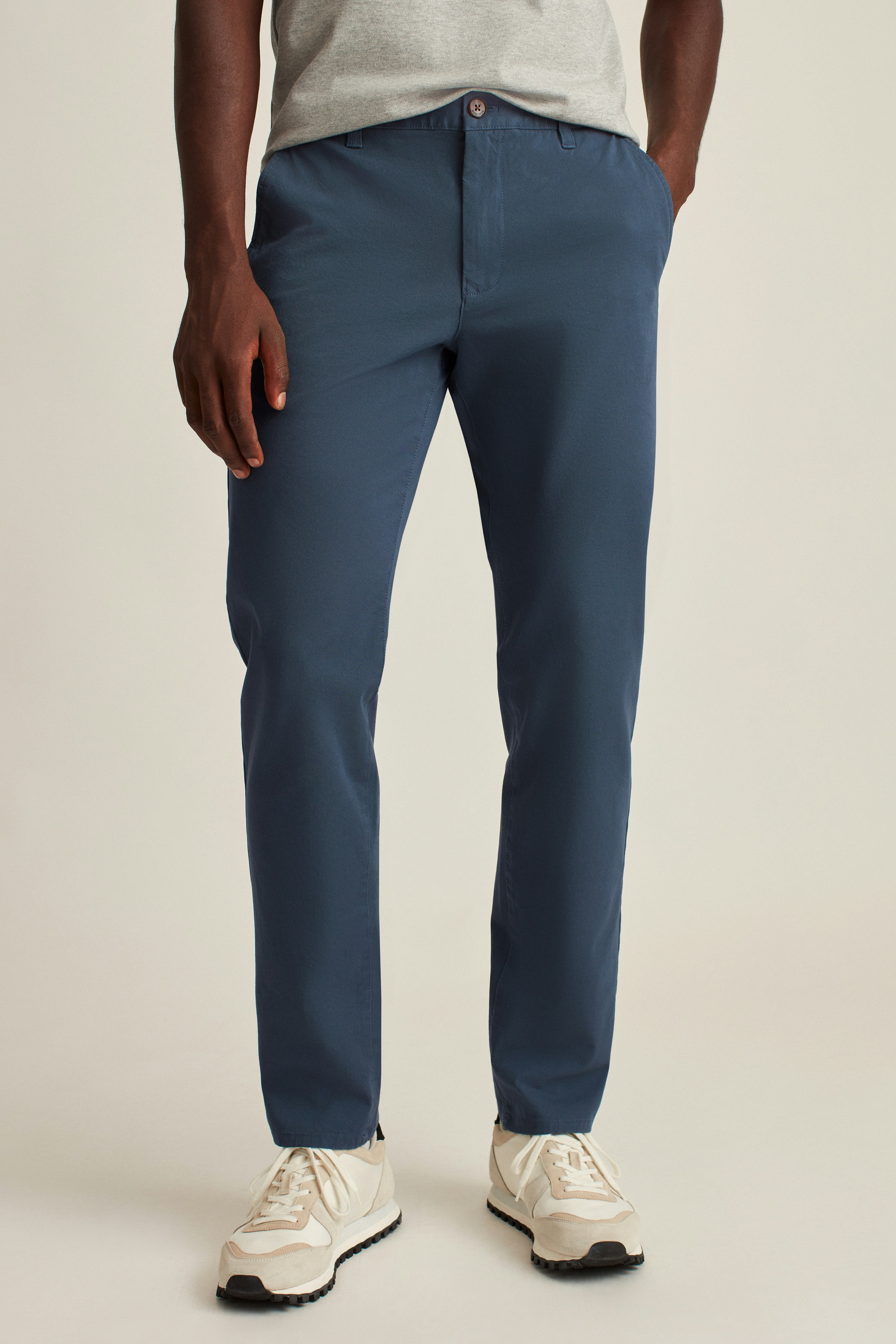 Unlock Effortless Style with Bonobos' Stretch Men's Chinos 2.0