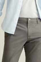 The Original Chino - Slim Taper Fit - graphites