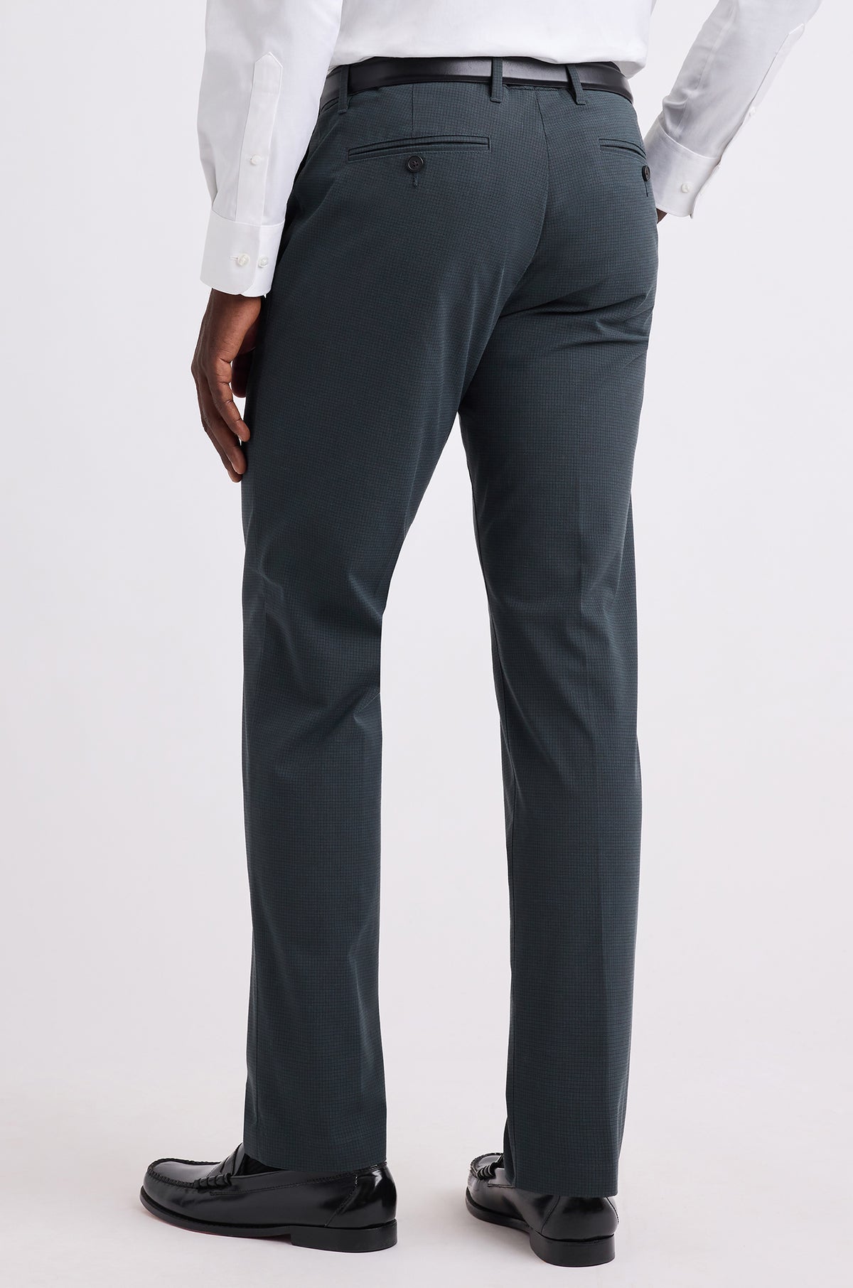 Weekday Warrior Dress Pants