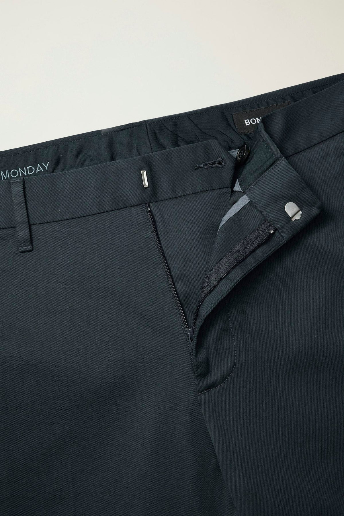 Weekday Warrior Dress Pants
