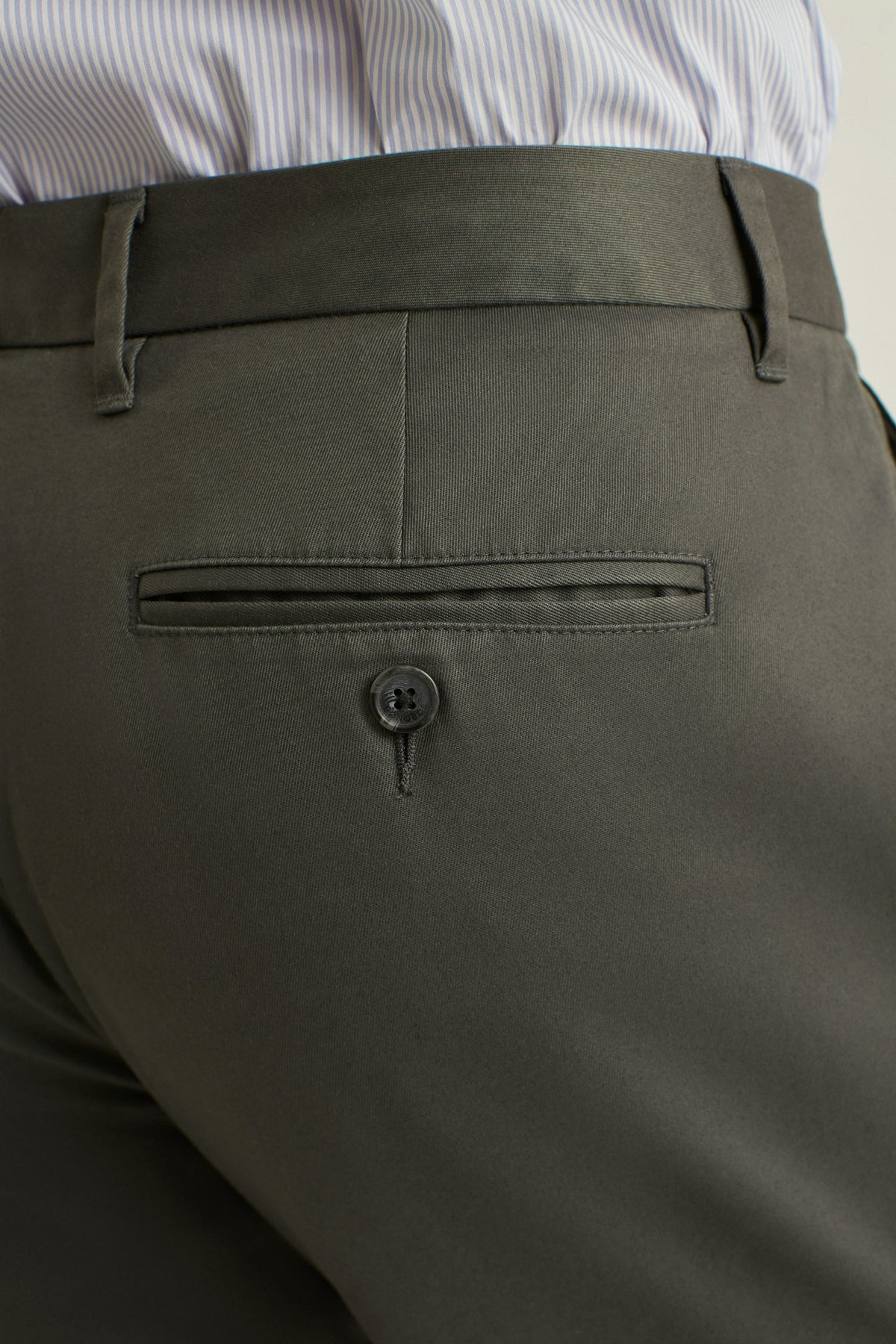Weekday Warrior Dress Pants