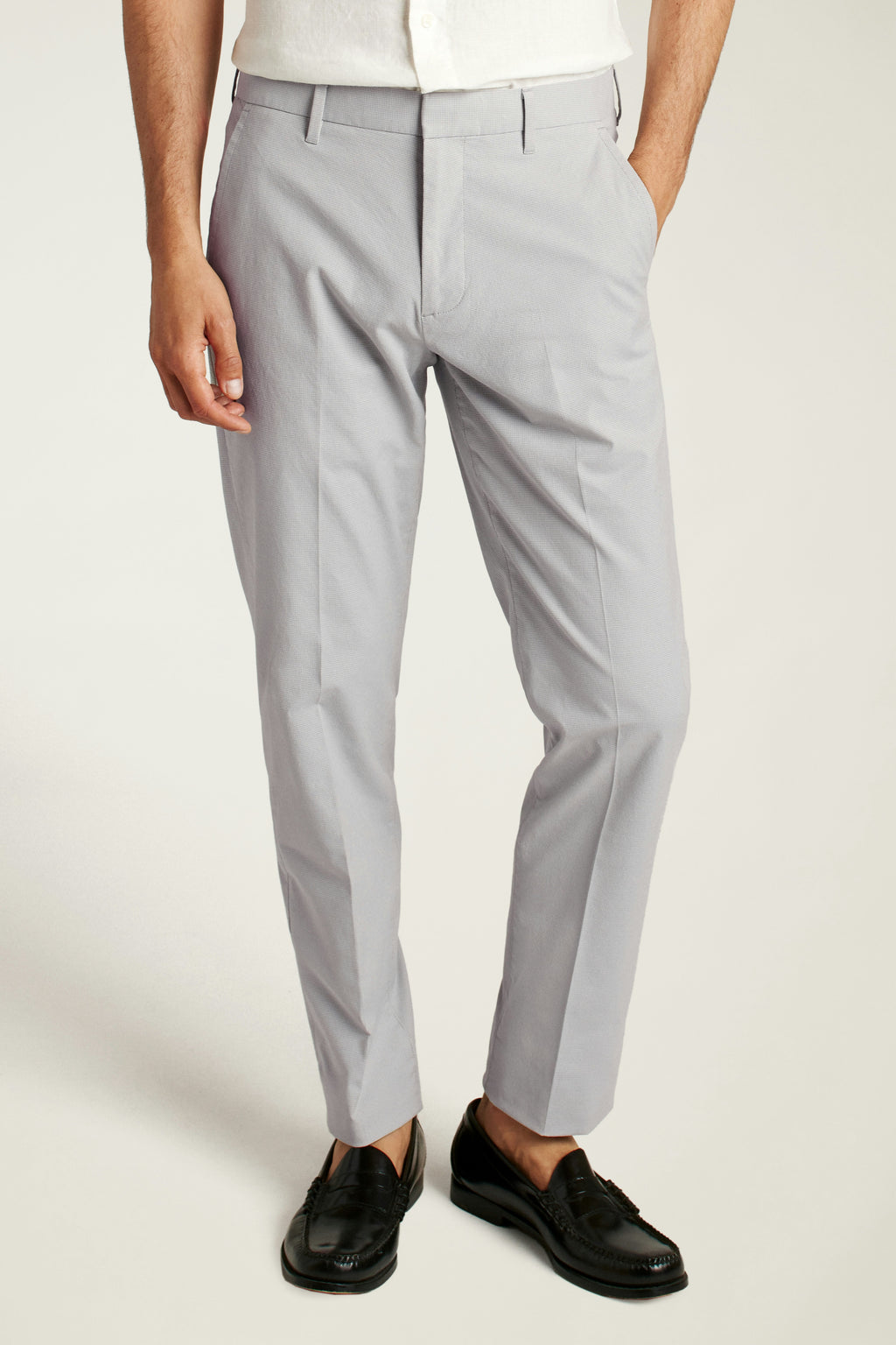 Weekday Warrior Dress Pants