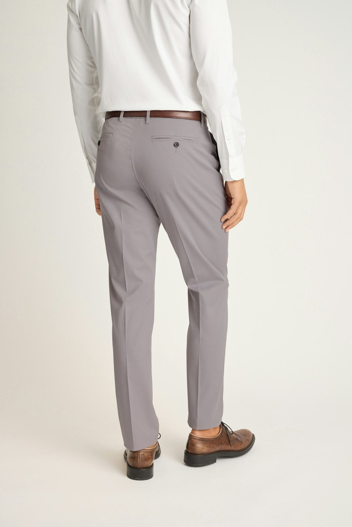 Weekday Warrior Dress Pants