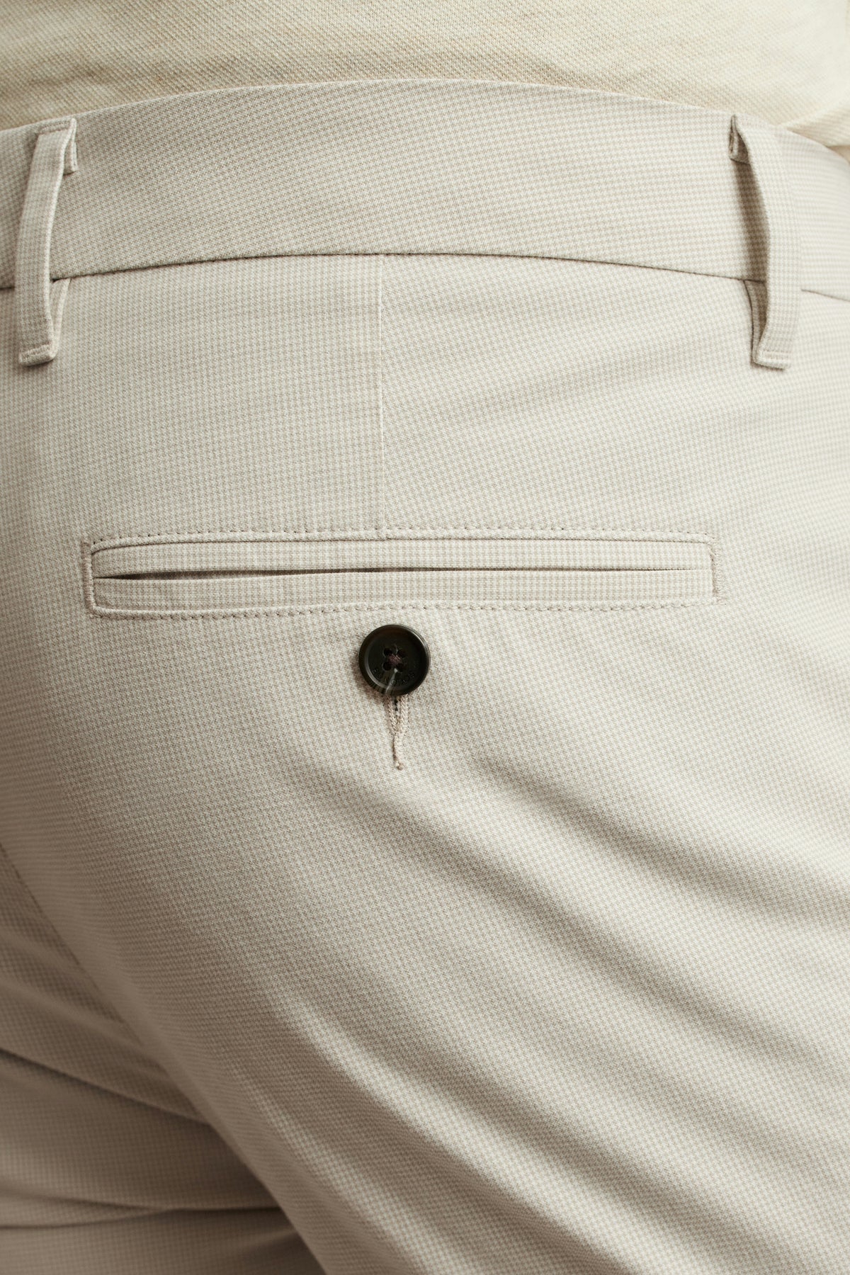 Weekday Warrior Dress Pants