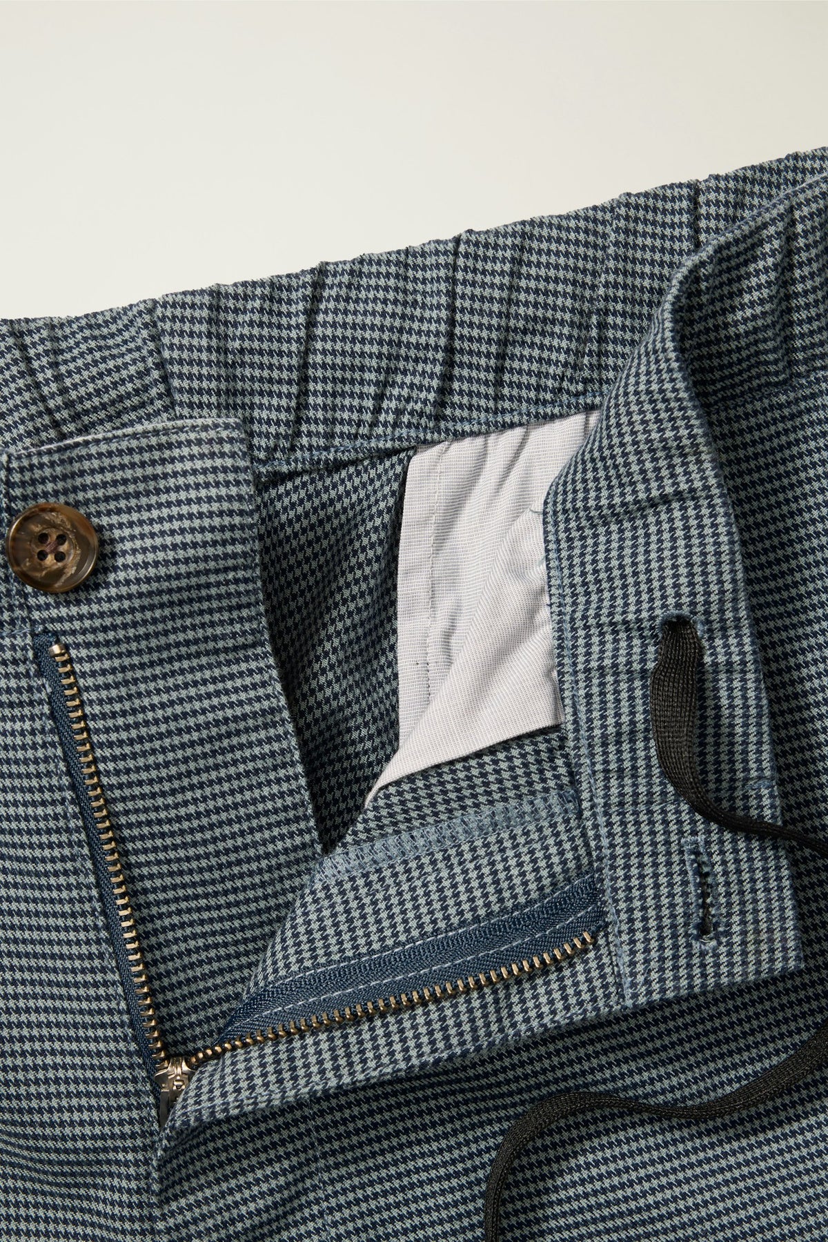 The Off Duty Pant
