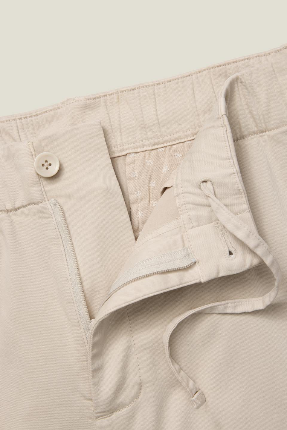 The Off Duty Pant