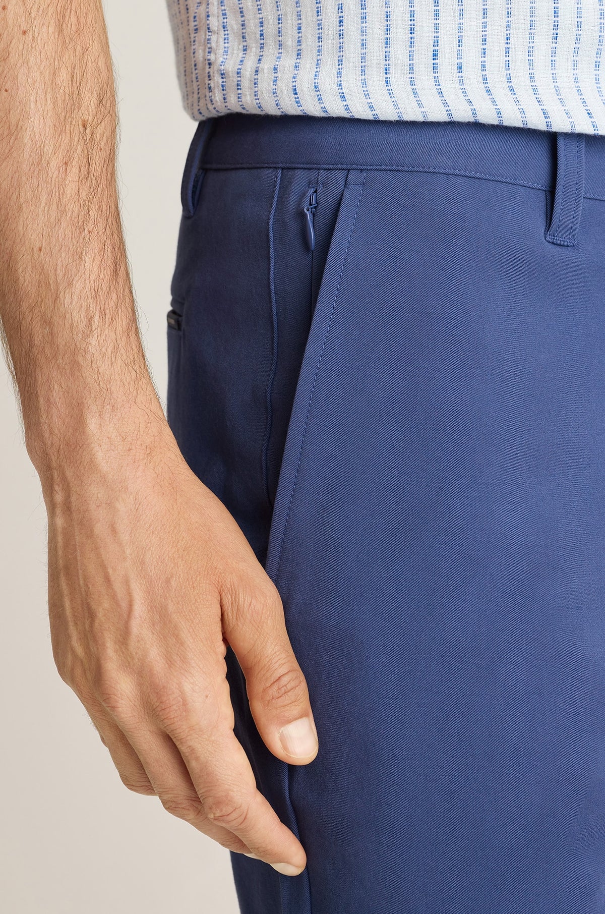 SHORT_CHINO-SHORT_BSR10877D1222N-32-7_2_hover.jpg