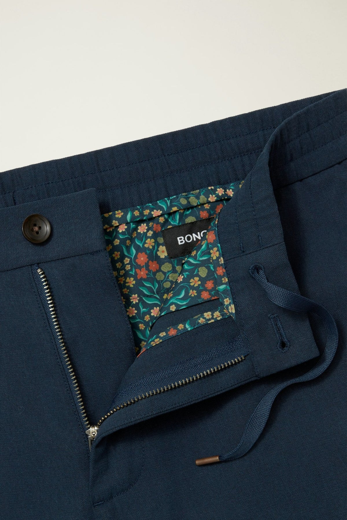 Weekend Wanderer Short