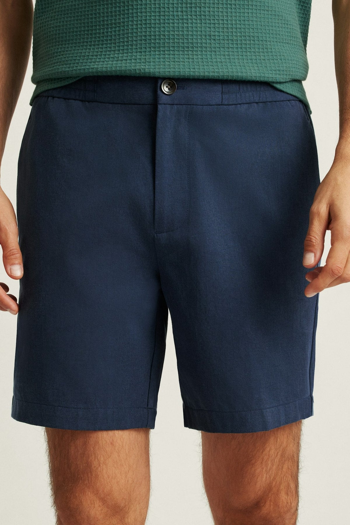 Weekend Wanderer Short