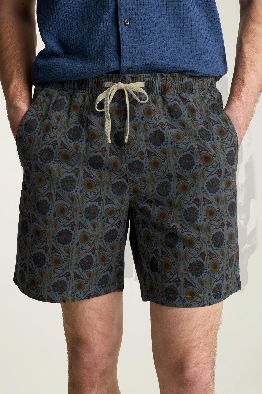 Nomad Short