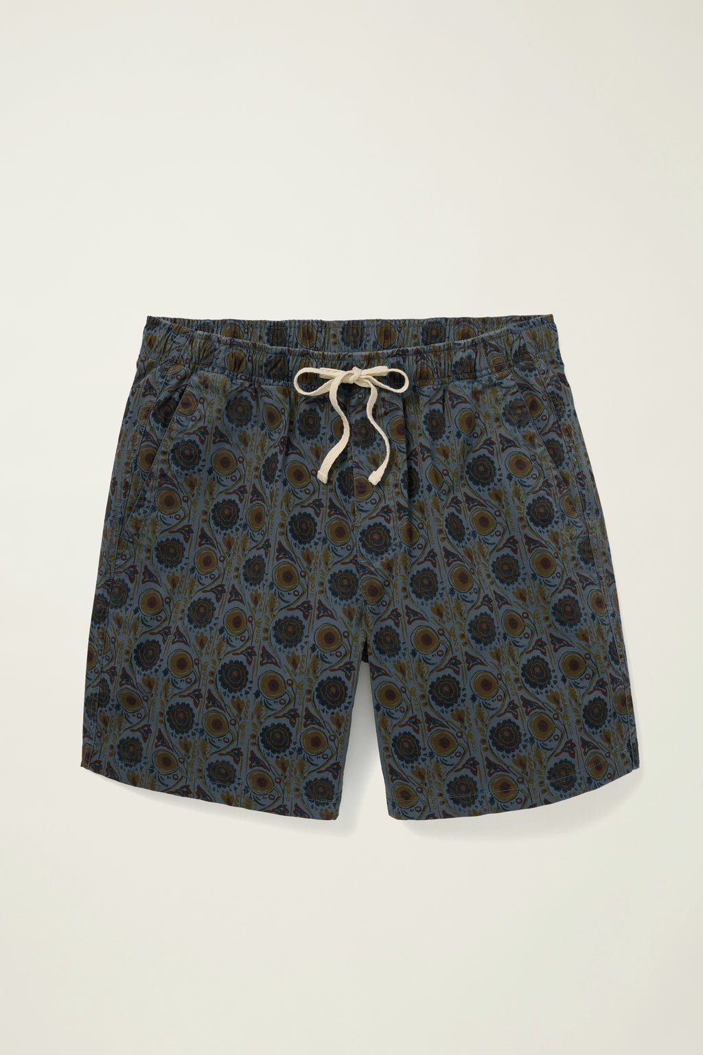 Nomad Short