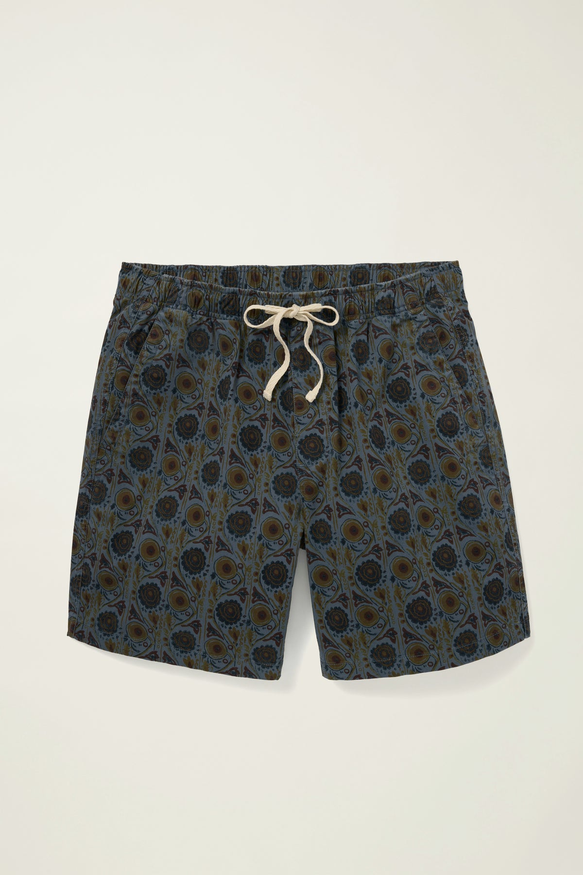 Nomad Short