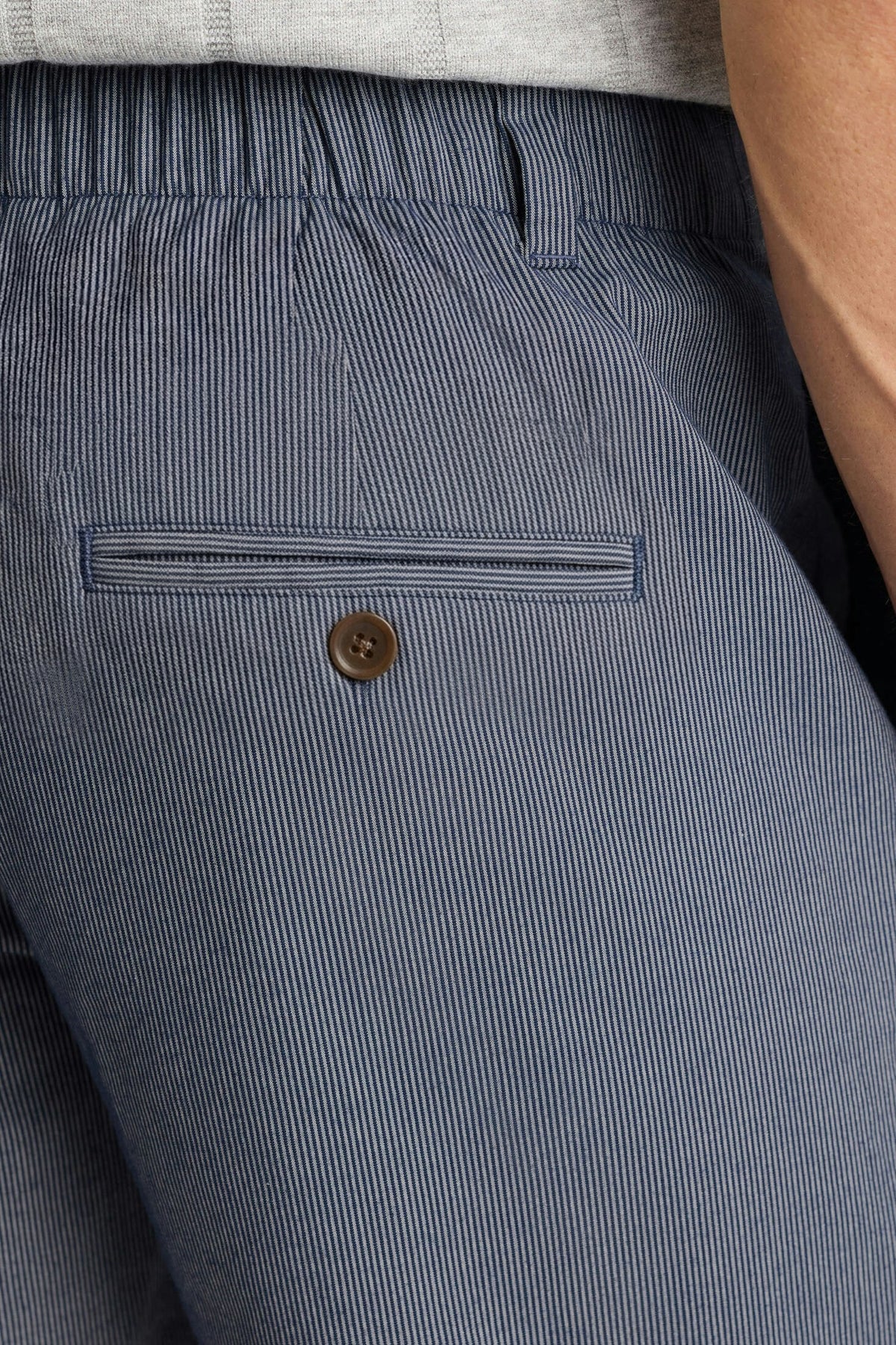 Lightweight Chino Short