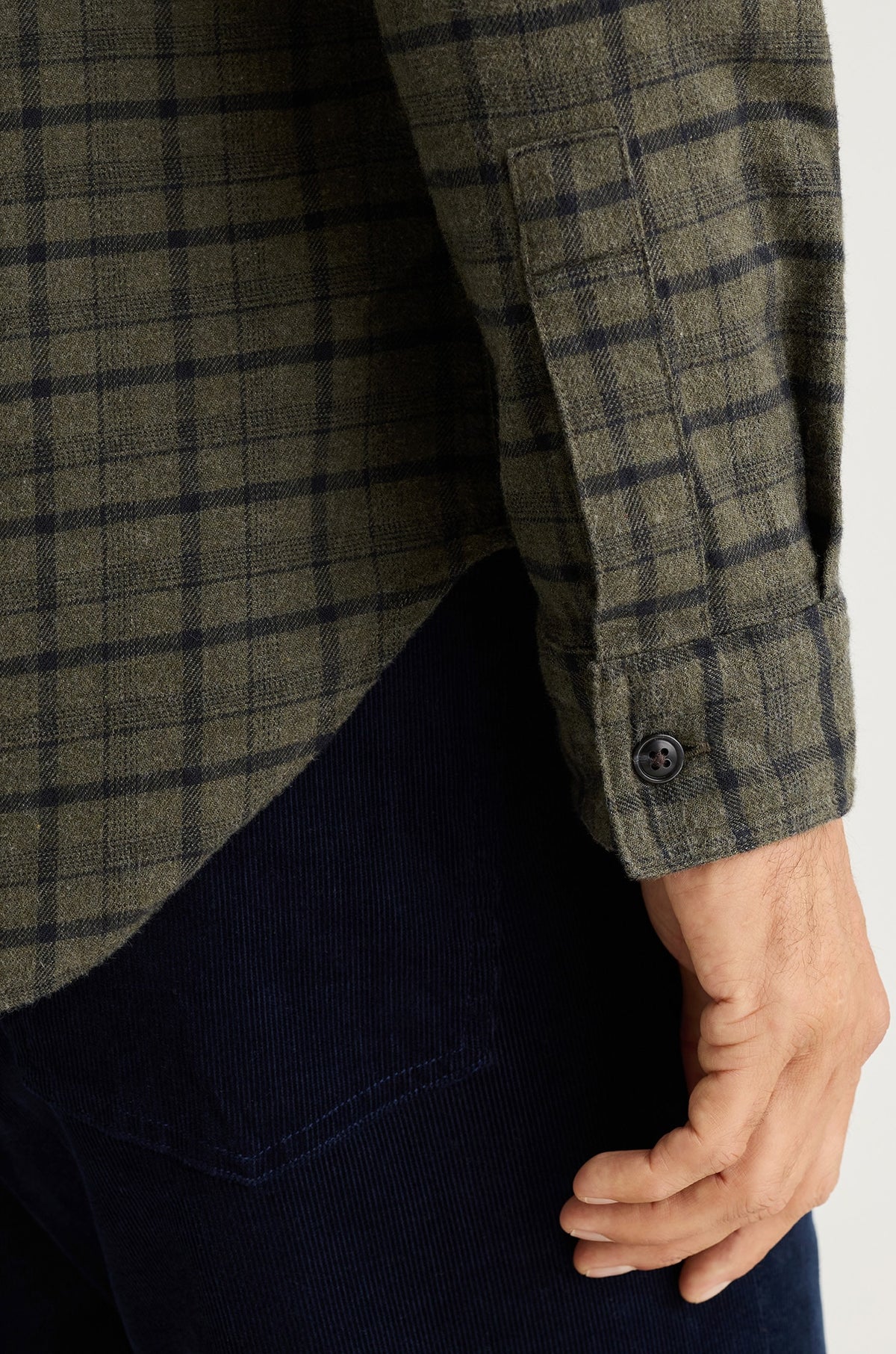 WOVEN-CASUAL-SHIRT_BUTTON-DOWN-WOVEN-SHIRT_BSH12509SG9680_5.jpg