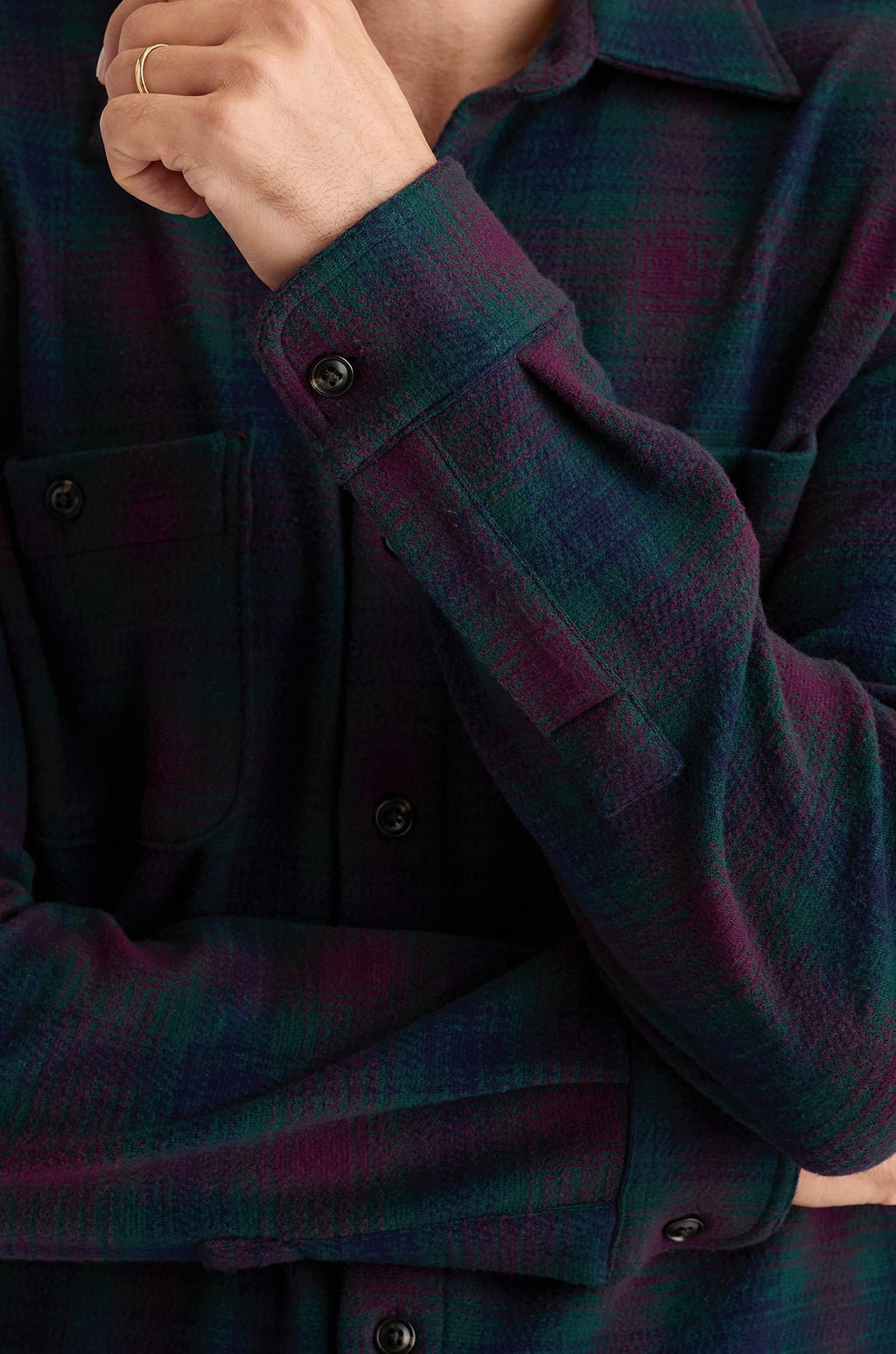 WOVEN-CASUAL-SHIRT_BUTTON-DOWN-WOVEN-SHIRT_BSH12628SG090G_5.jpg